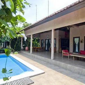 https://villa-madu.hotelsseminyak.net